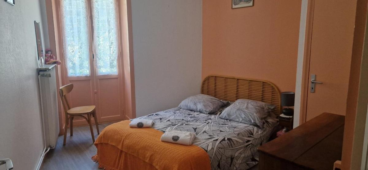 Appartement 120 M² Duplex Coeur Historique Au Calme Le Puy-en-Velay Kültér fotó