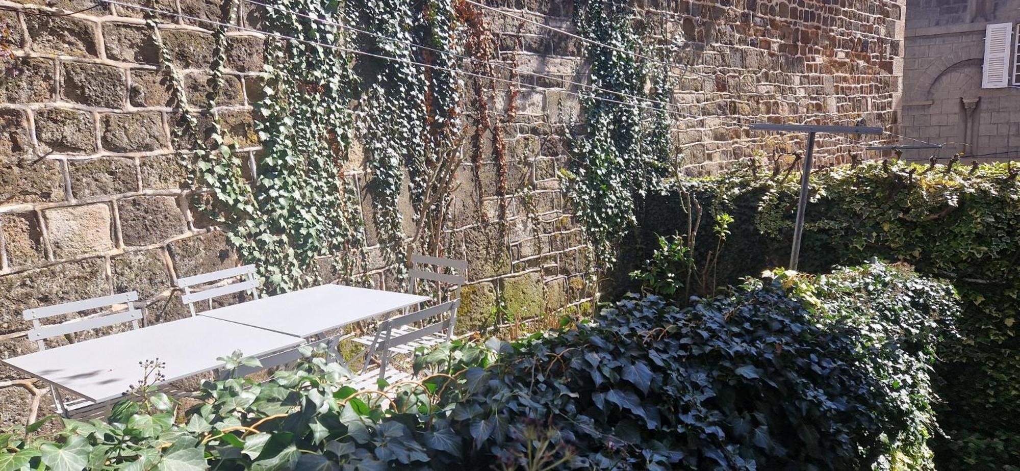 Appartement 120 M² Duplex Coeur Historique Au Calme Le Puy-en-Velay Kültér fotó
