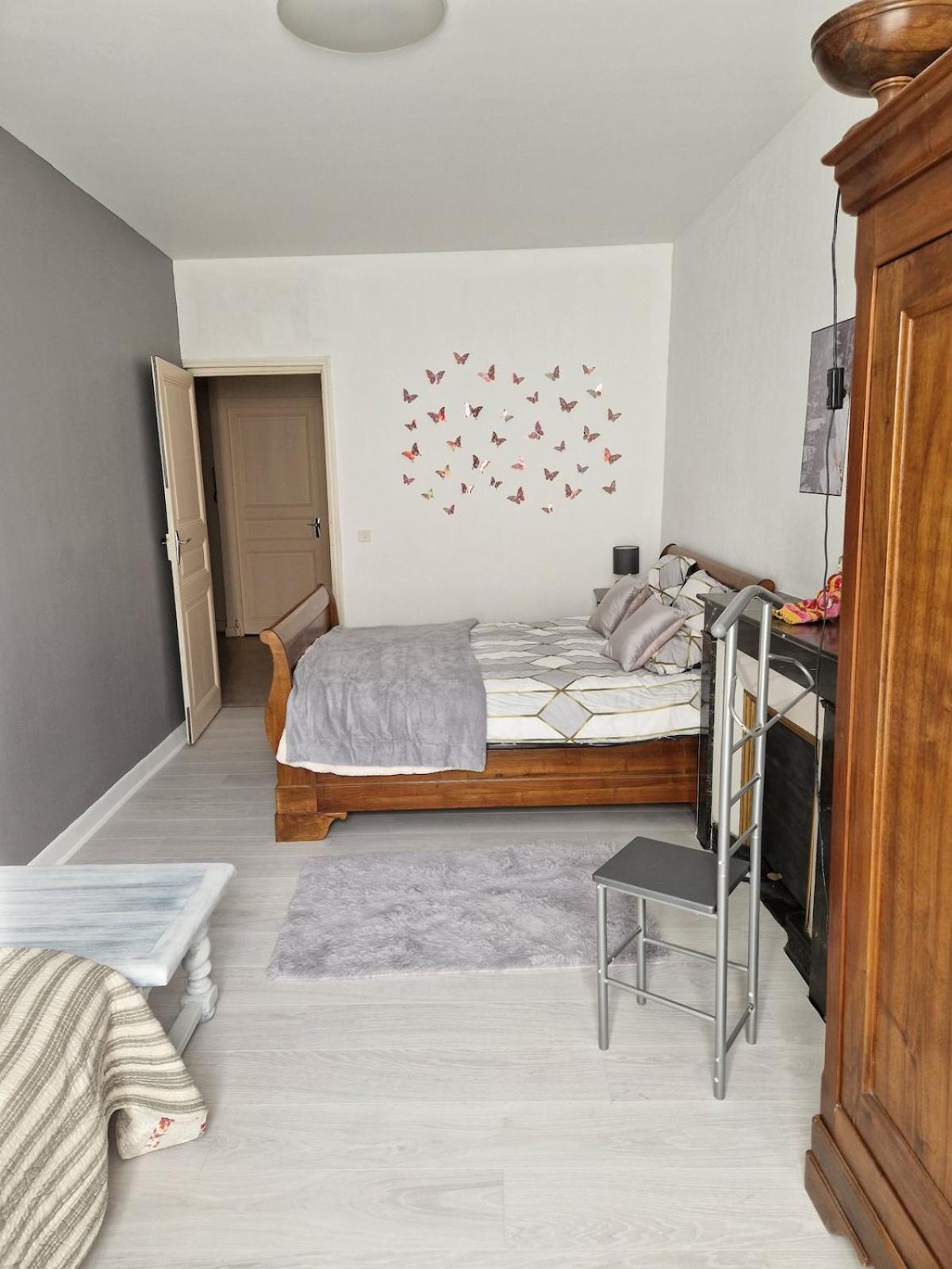 Appartement 120 M² Duplex Coeur Historique Au Calme Le Puy-en-Velay Kültér fotó